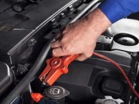 How to Safely Use Towing Services for Vehicles with Dead Batteries