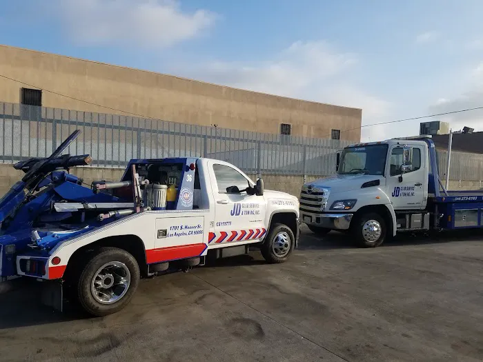 JD CLUB SERVICE&TOWING INC 1