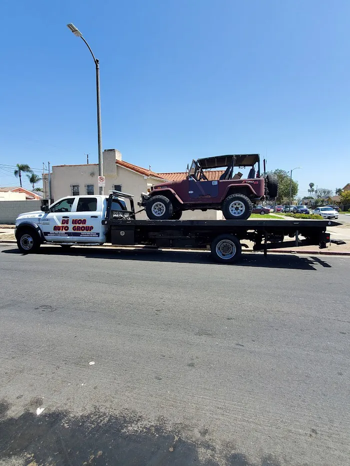 De Leon Auto Group Towing 3