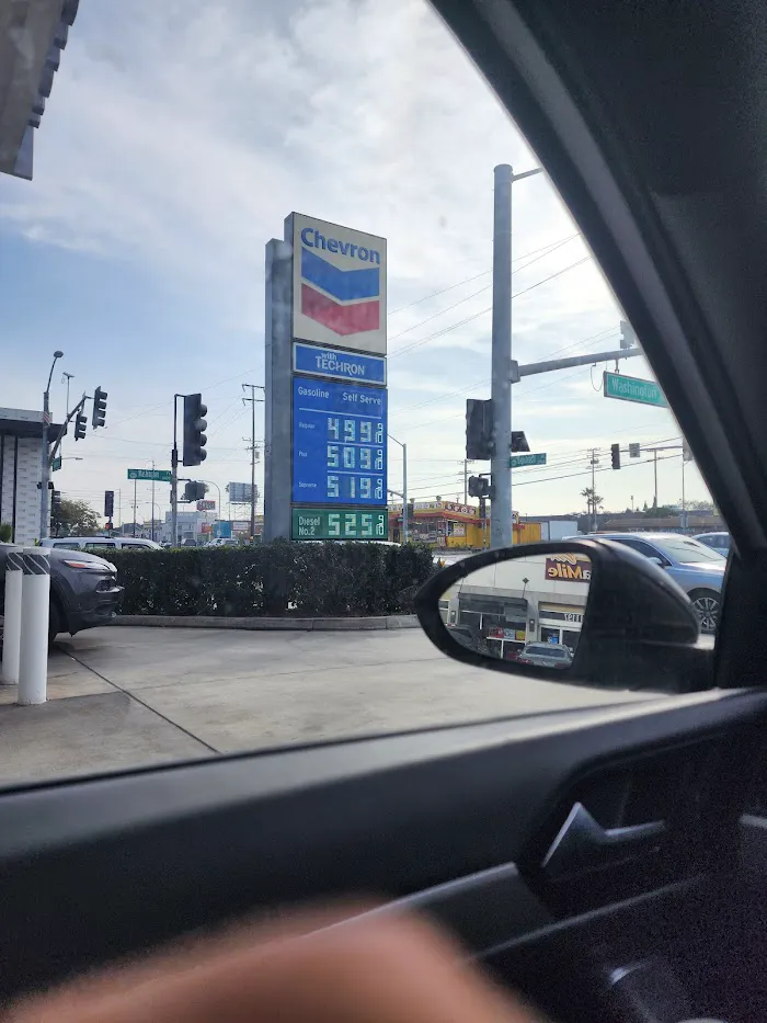 Culver City Chevron Auto Services 3