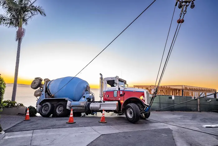 Pepe's Towing Service 6