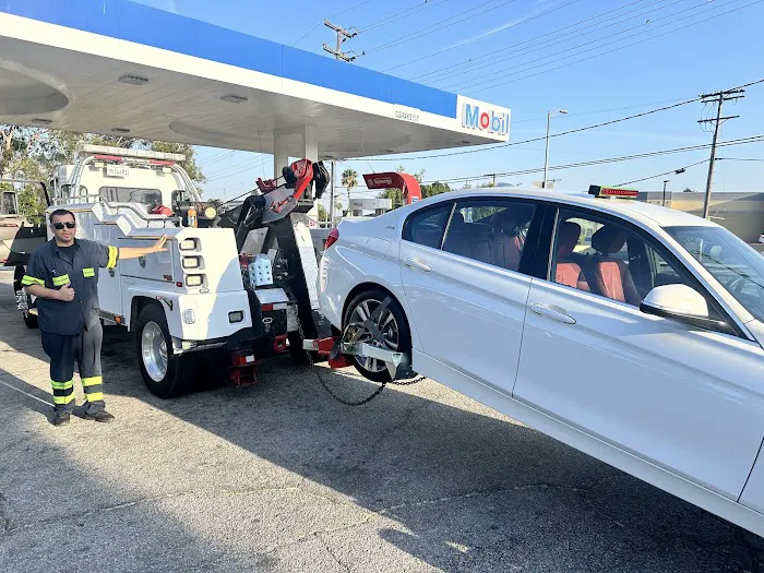 Best One Towing 1