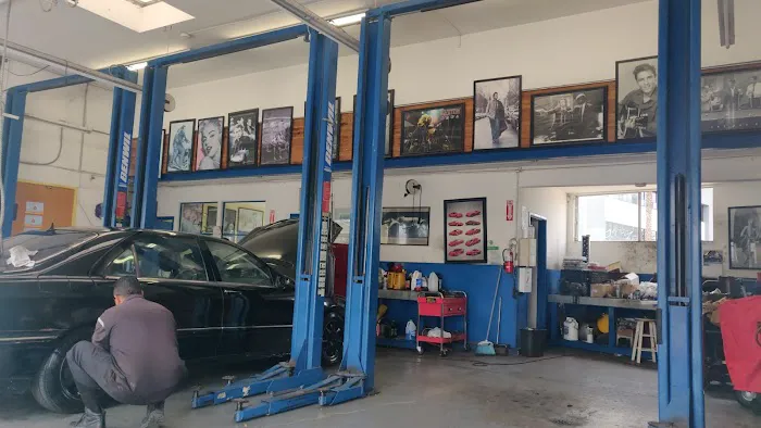 Quality Tire and Brakes Marina Benz 7