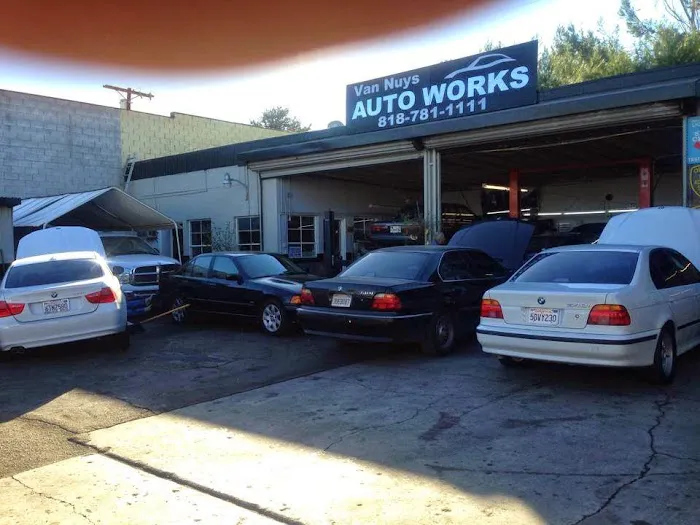 Van Nuys Autoworks 0