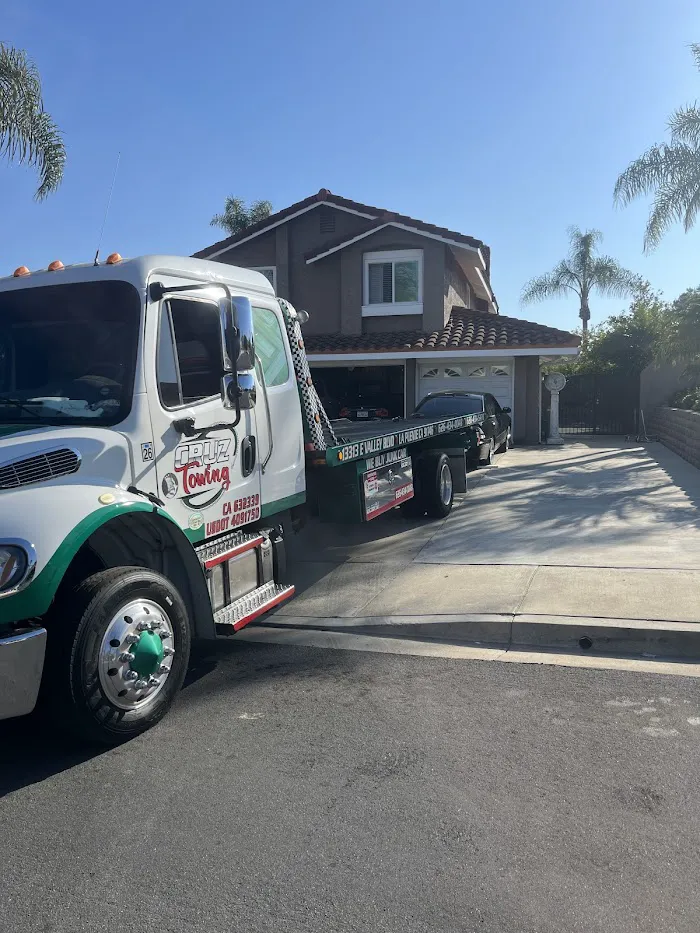 Cruz Towing Service - Tow Truck Service & Auto Towing Company La Puente CA 0