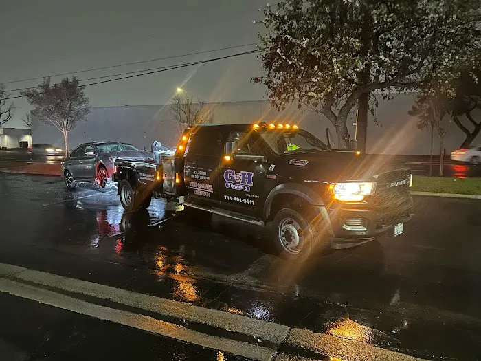 G&H Towing Anaheim 6