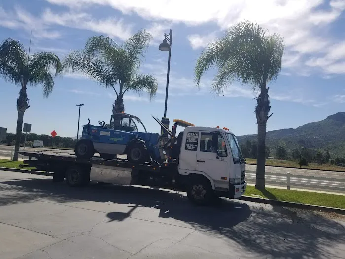 Affordable Towing 5