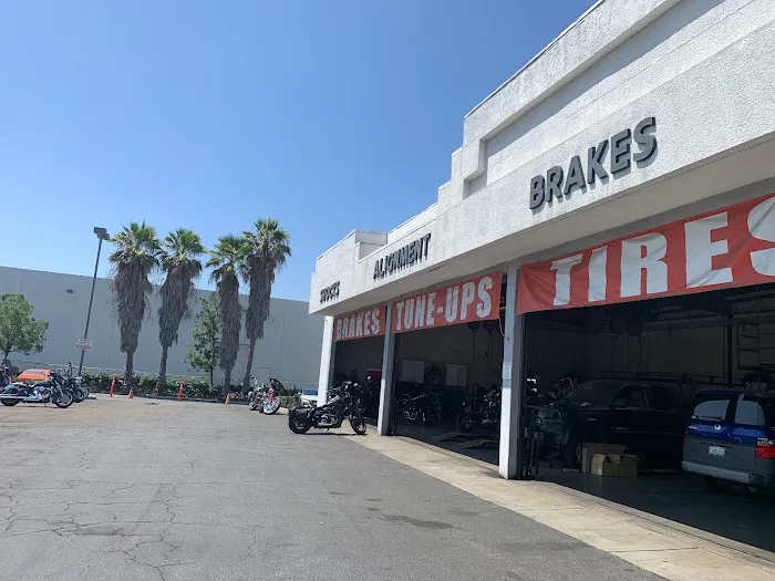 Brothers Automotive on Rosecrans 3