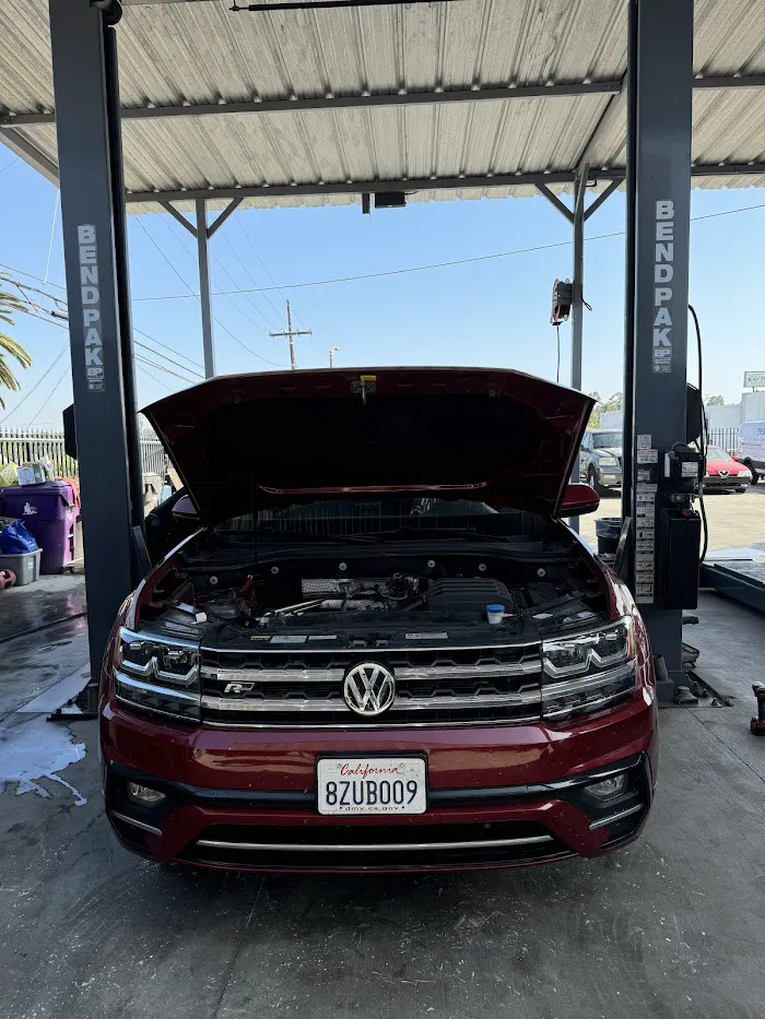 Orozco's Auto Service - Long Beach Blvd 9