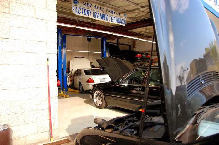 MBZ Auto Service 6