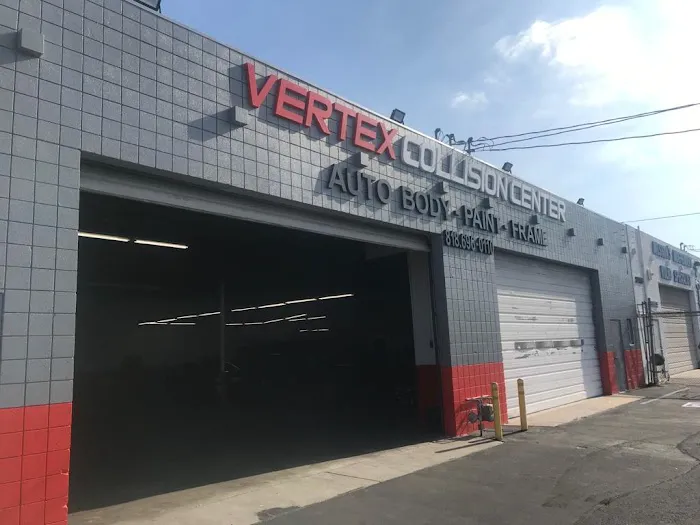 Vertex Collision Center 4