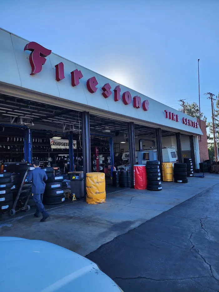 Firestone La Cañada Tire Center 1