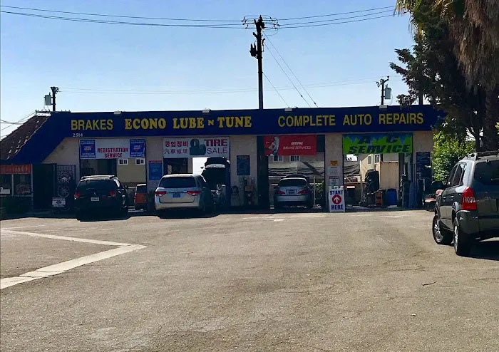 Econo Lube N' Tune & Brakes 2