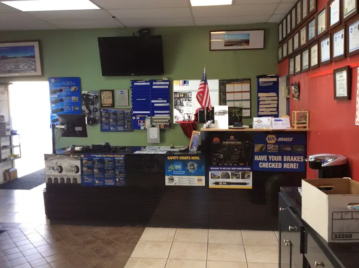 Leo's Auto Repair 5