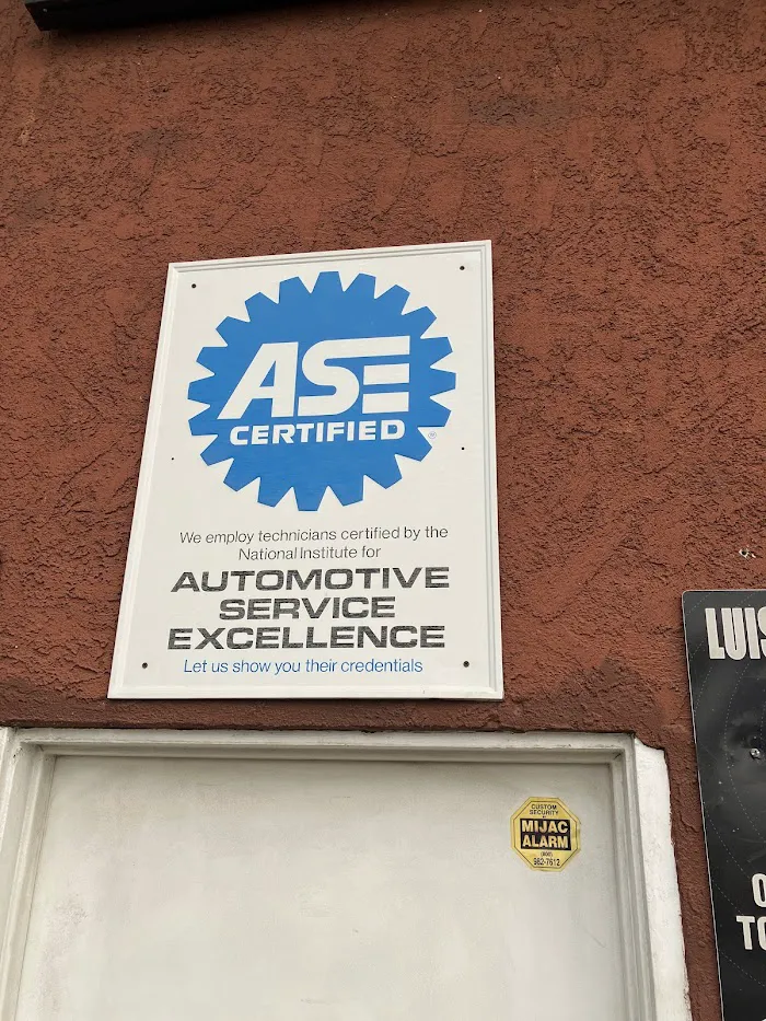 Luis & Sons Automotive 1