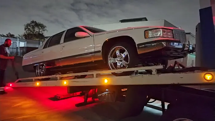 Hadley Tow 0