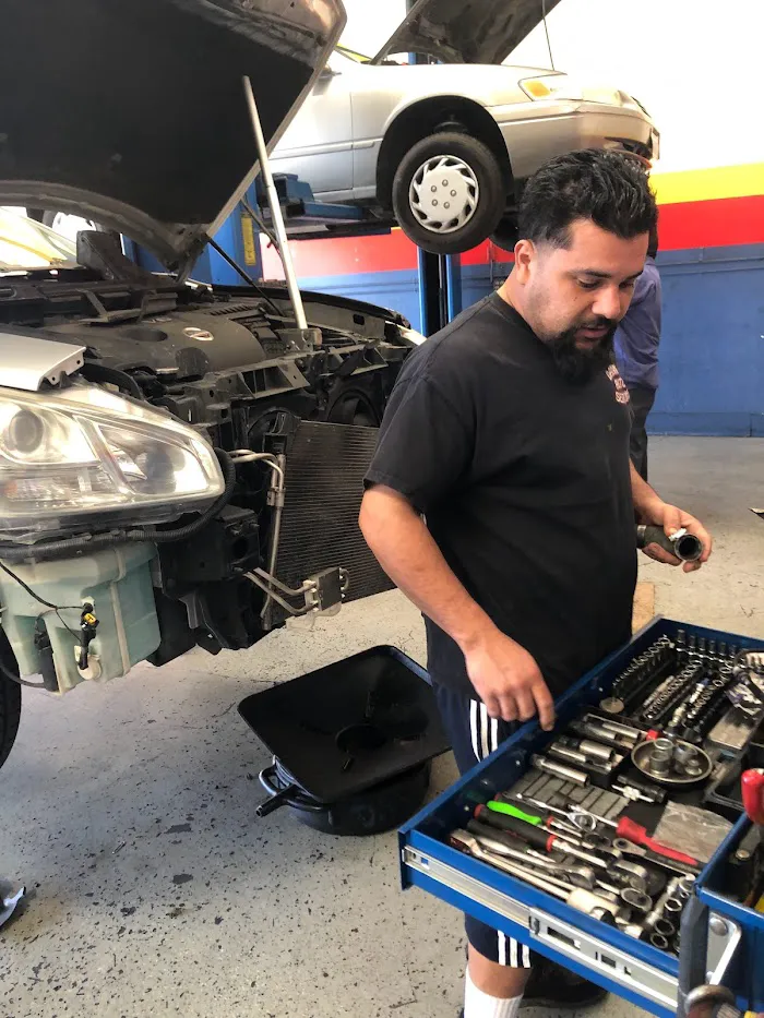 Danny's Auto Service 8