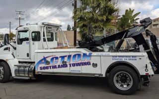 action towing & road service