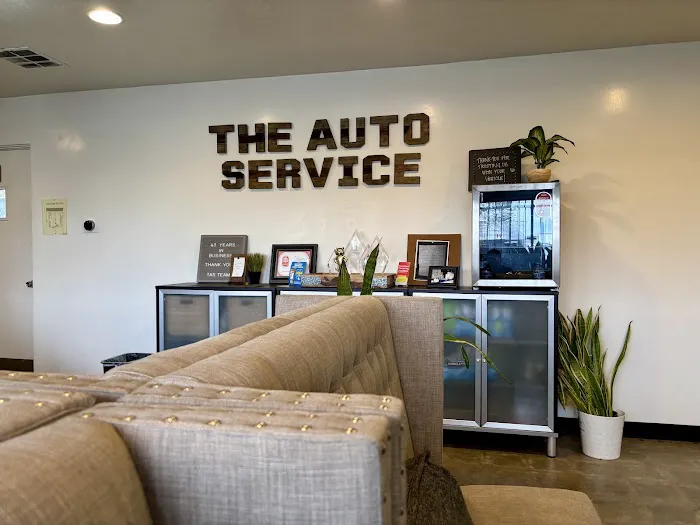 The Auto Service 0