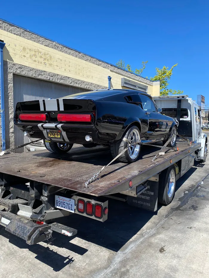 La Paloma towing service LLC 5