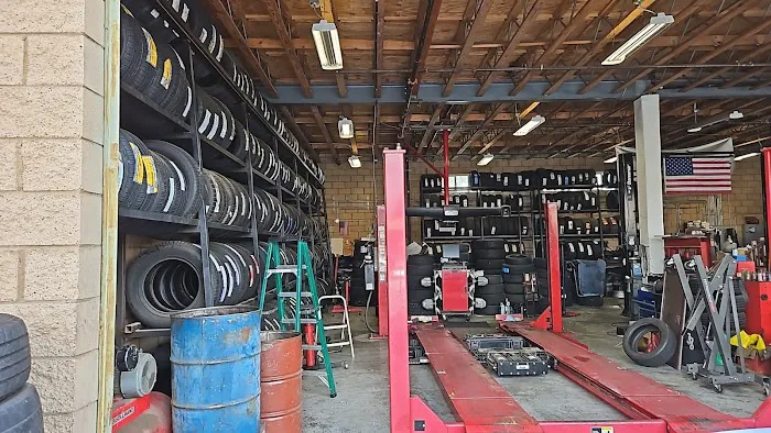 Moorpark Tires and Auto Care 0