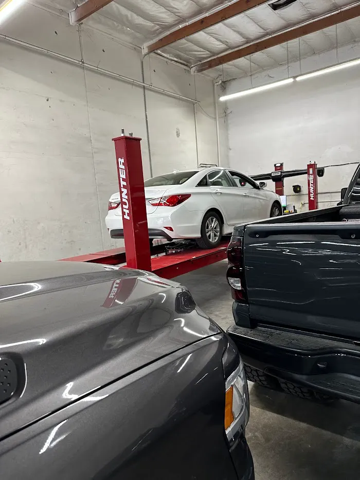 805 Auto Inc 2