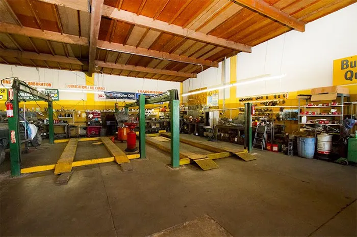 Mario's Garage 9