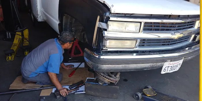 Tierra Del Sur Auto Repair 7