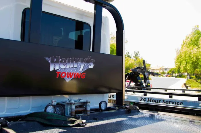 Henry's Towing Service 8