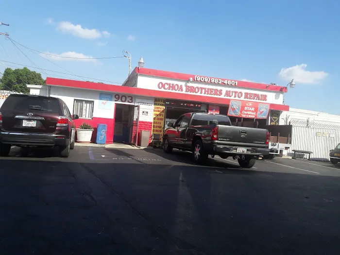 Ochoa Brothers Auto Repair And Towing 2