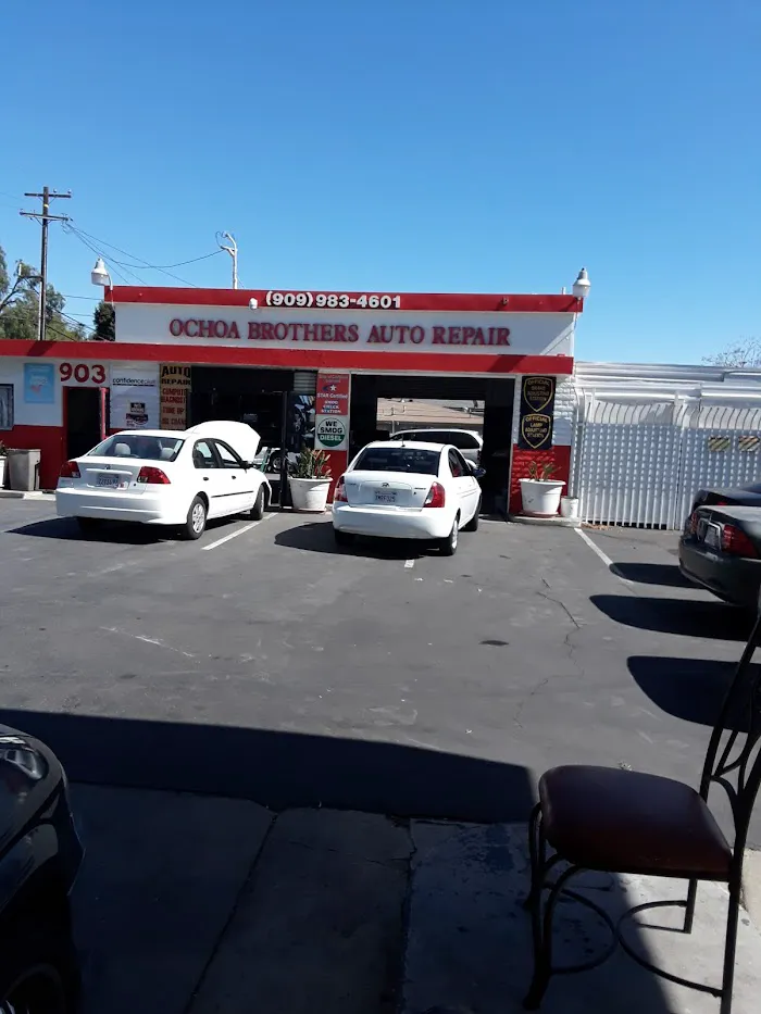 Ochoa Brothers Auto Repair And Towing 4