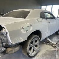 661 Auto Body Repair Shop