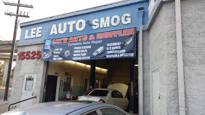 Lee's Auto & Muffler Smog Star Station 4