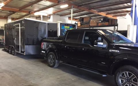 b and l custom trailers