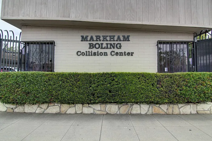 Markham Boling Collision Center 9