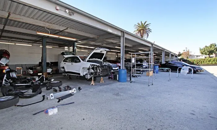 Seidner's Collision Centers - Alhambra 3