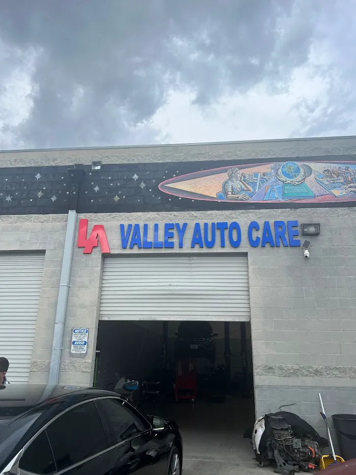 LA VALLEY AUTO CARE 0