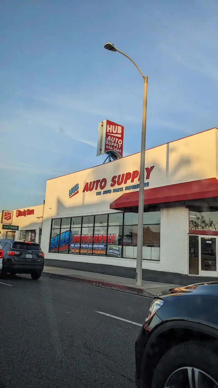 Hub Auto Supply 9