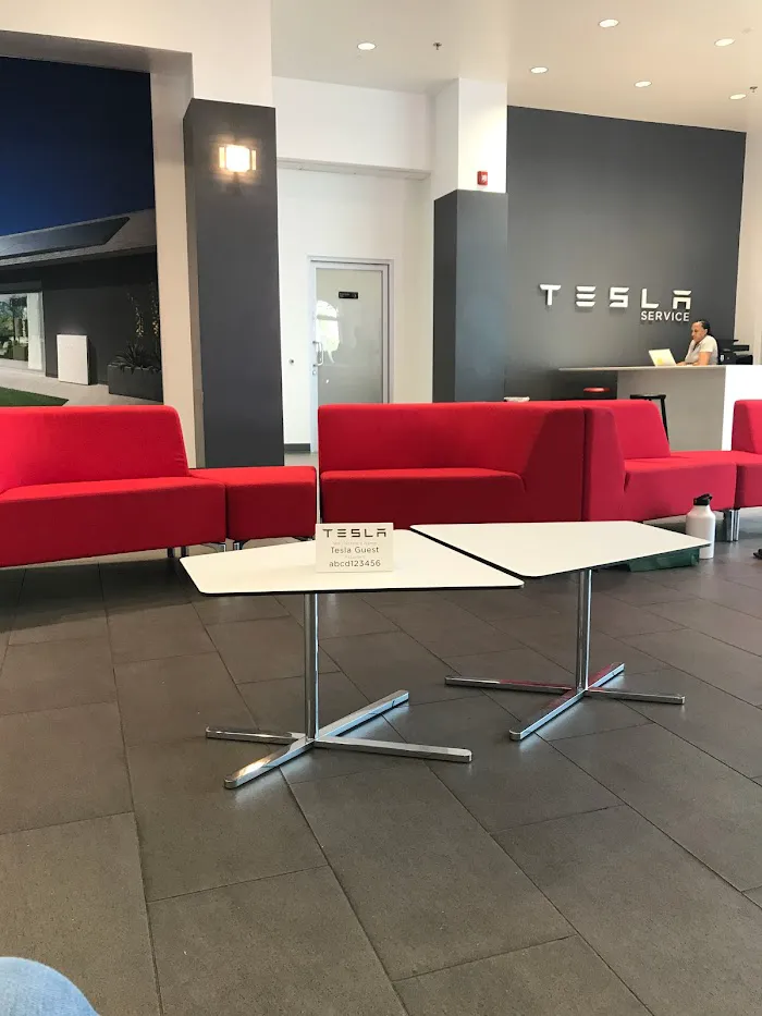 Tesla Costa Mesa 9