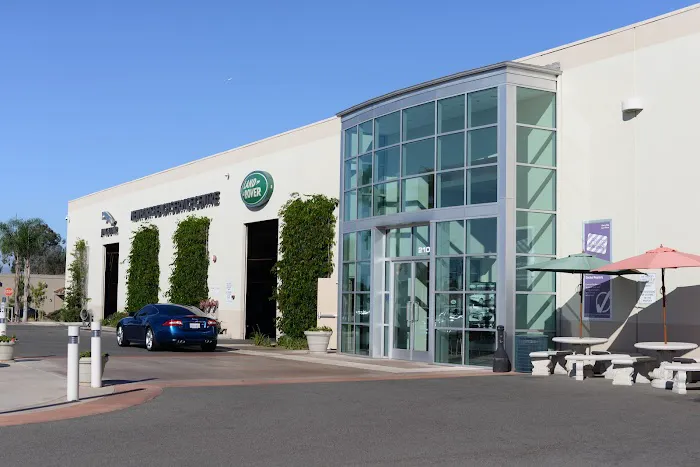 Jaguar Land Rover Newport Beach Service Department 1