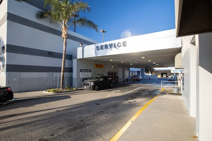 AutoNation Ford Torrance Service Center 0