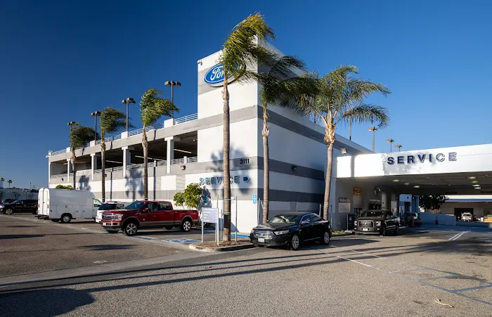 AutoNation Ford Torrance Service Center 1