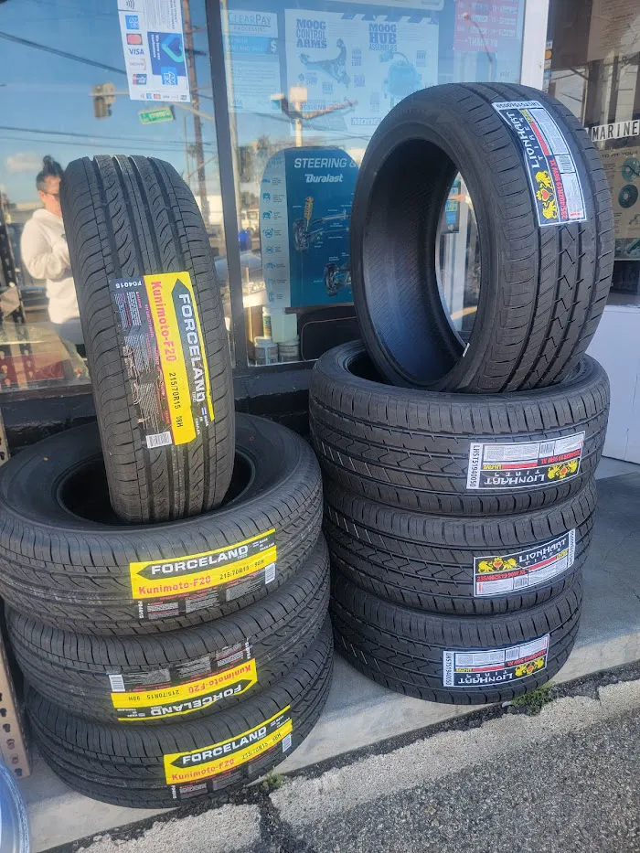 Del Rey Auto Service and Tires 5