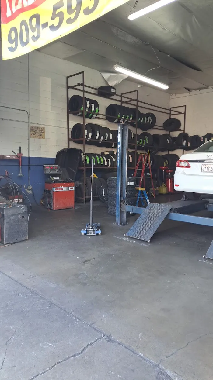 Hot Tires Auto Repair 0