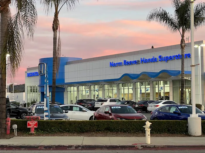 Norm Reeves Honda Superstore West Covina 6