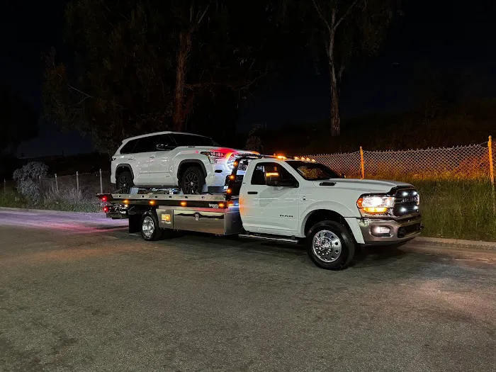 Ventura's Towing & Storage, Inc. 3