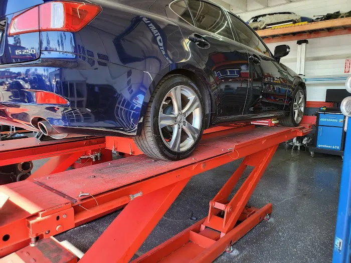 PPJ TIRES ALIGNMENT & AUTO BODY 4