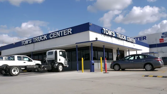 Tom's Truck Center - Los Angeles 2