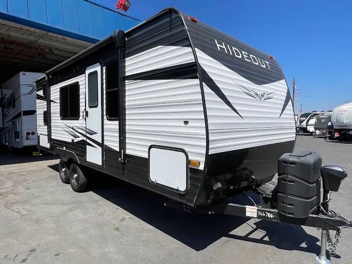 Mike Thompson's RV Super Store 7