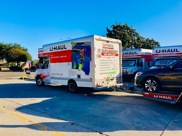 Trailer Rental at U-Haul 1